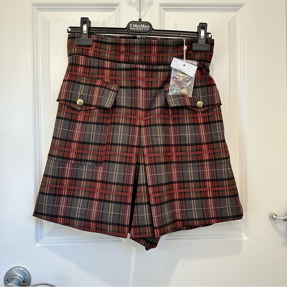 Intrend by Max Mara High-waisted Yarn Wool Shorts Size: MediumUS4/6 Fall/Winter - Picture 5 of 12